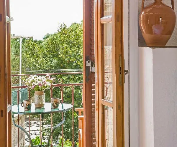 Lägenhet Kastania Kastanéa