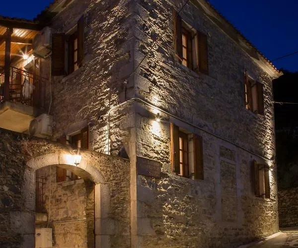 Апартаменты Kastania Kastanea (Mani)