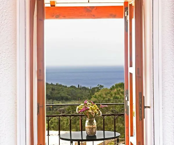 Kastania Апартаменты *